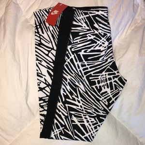 Nike leggings